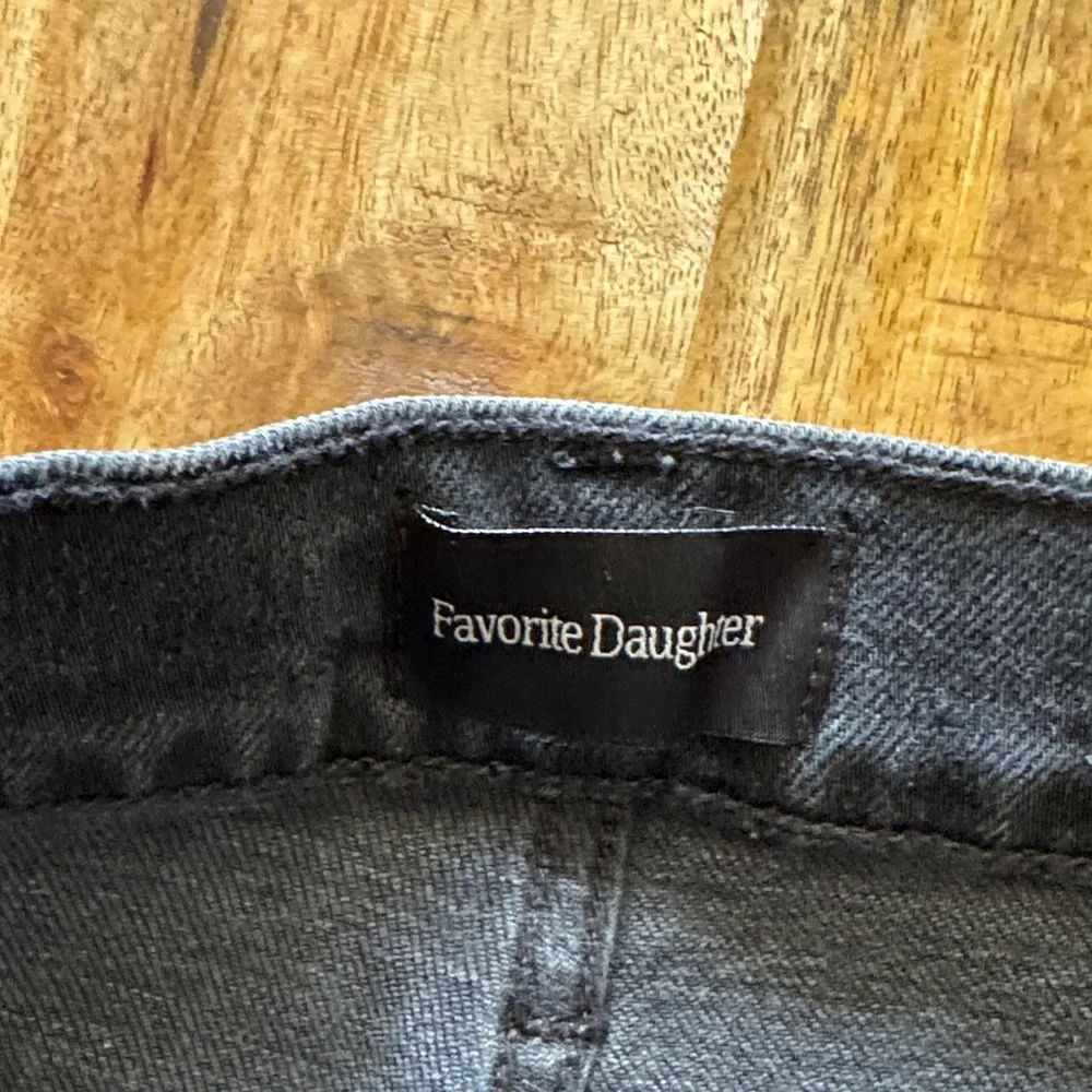Favorite Daughter Erin high rise slim washed Black slim Straight Leg Jeans 27